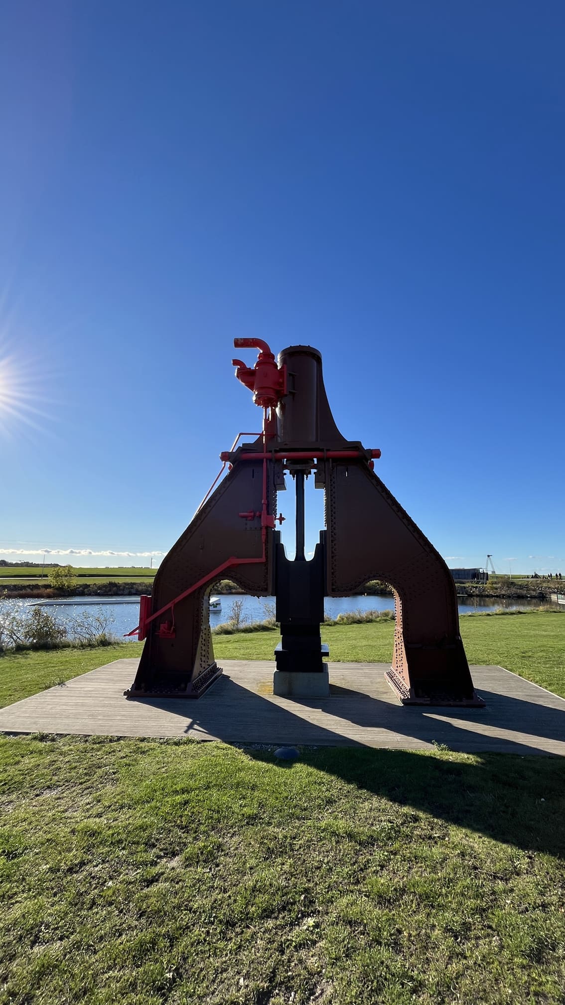 西港 Västra Hamnen 裝置藝術-蒸氣錘