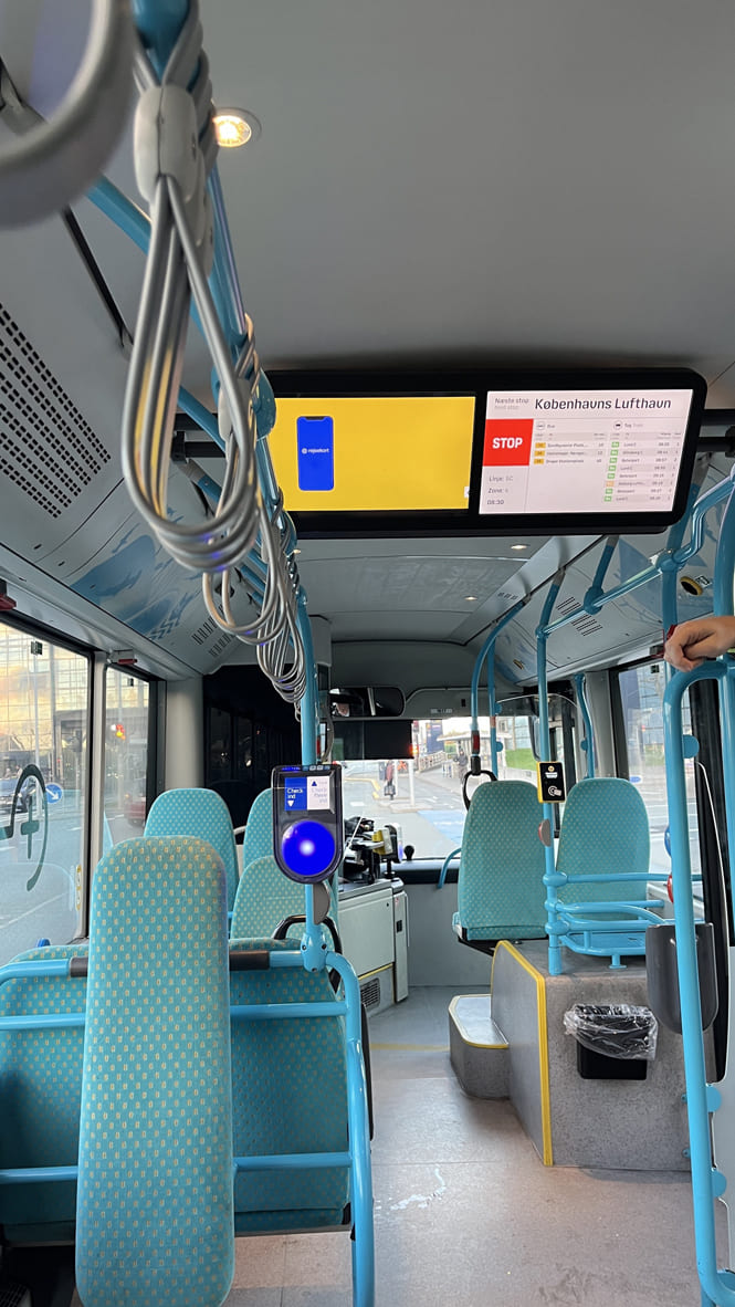 青旅直達機場的5C公車